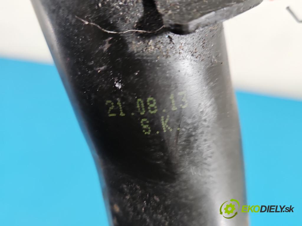 Volvo V40 II 2012-2019 1.6 T2 120 HP manual 88 kW 1596 cm3 5- Trubka: