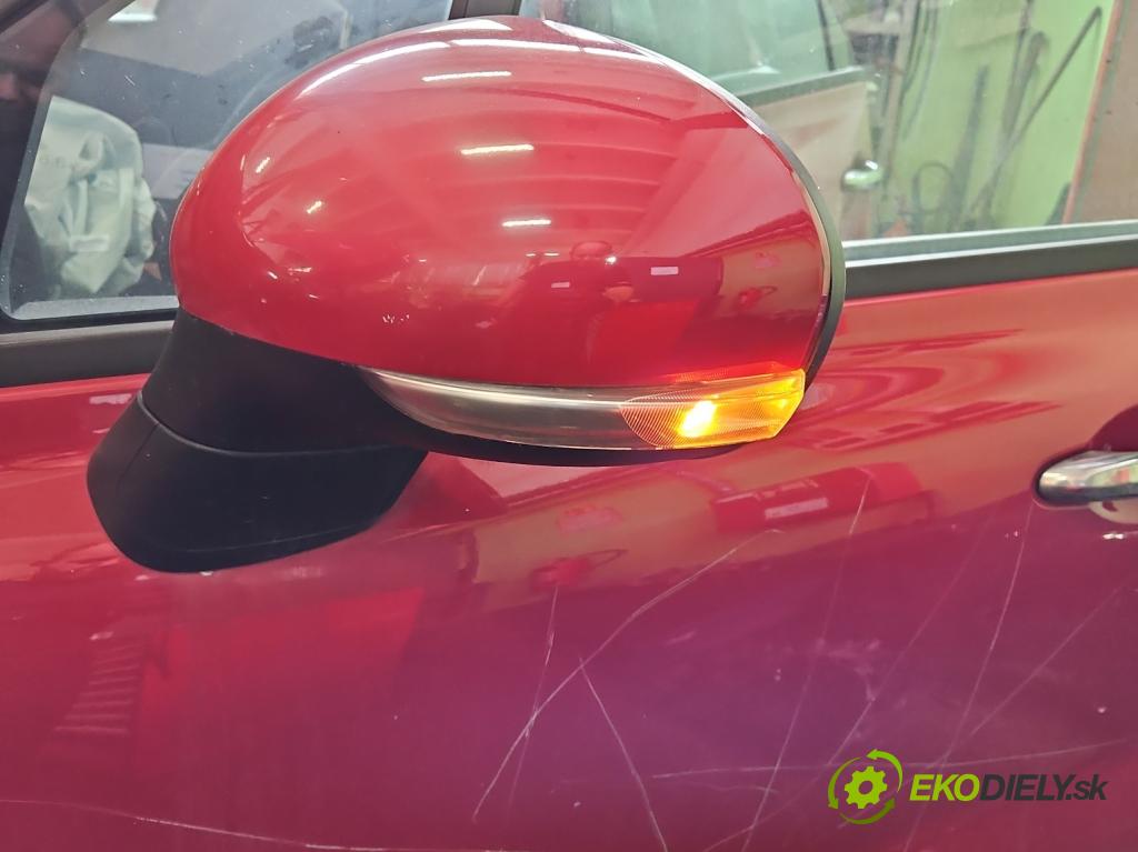 Fiat 500x 1.6 16V 110 hp manual 81 kW 1598 cm3 5- zpětné zrcátko levé 735603612 (Klika dveří ostatní)