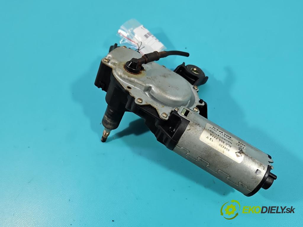Audi A3 8L 1996-2003 1.6 8V 101 HP manual 74 kW 1595 cm3 5- motor stieračov zadné 8L0955711A