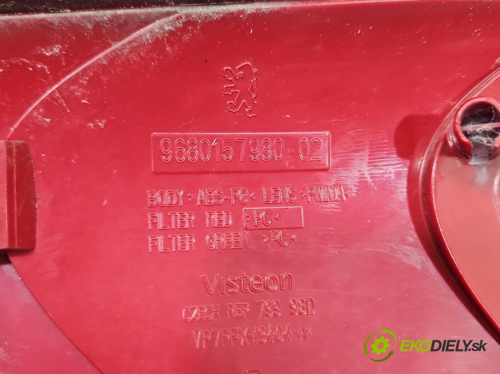Peugeot 207 1.6 hdi 90 HP manual 66.2 kW 1560 cm3 5- svetlo / reflektor zadné pravé 9680157980 (Kľučka dverí ostatné)