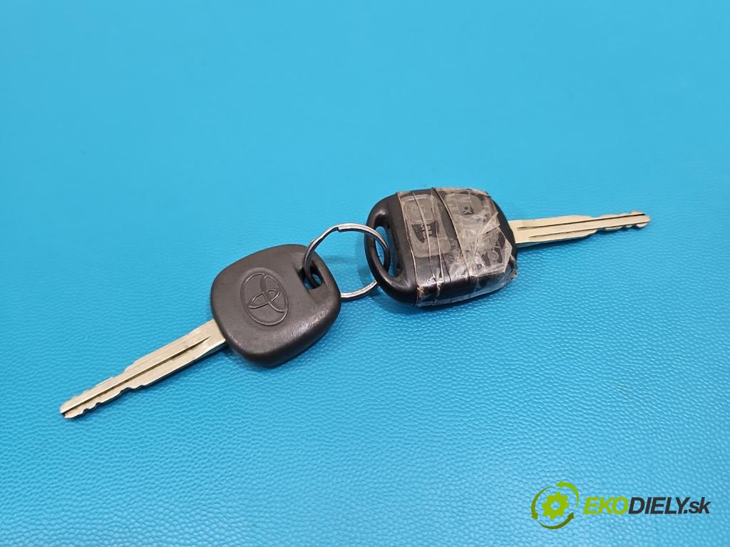 Toyota Corolla Verso I 2001-2004 2.0 D4D 90 hp manual 66 kW 1995 cm3 5- spínací skříňka 89783-13010 (Spínací skříňka)