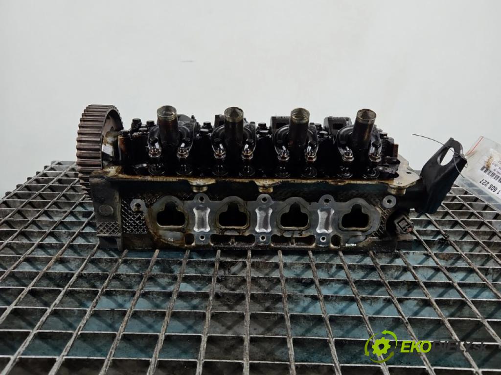 Renault Clio III 2005-2012 1.2 TCE: 101 hp manual 74 kW 1149 cm3 5- hlava motoru D4F