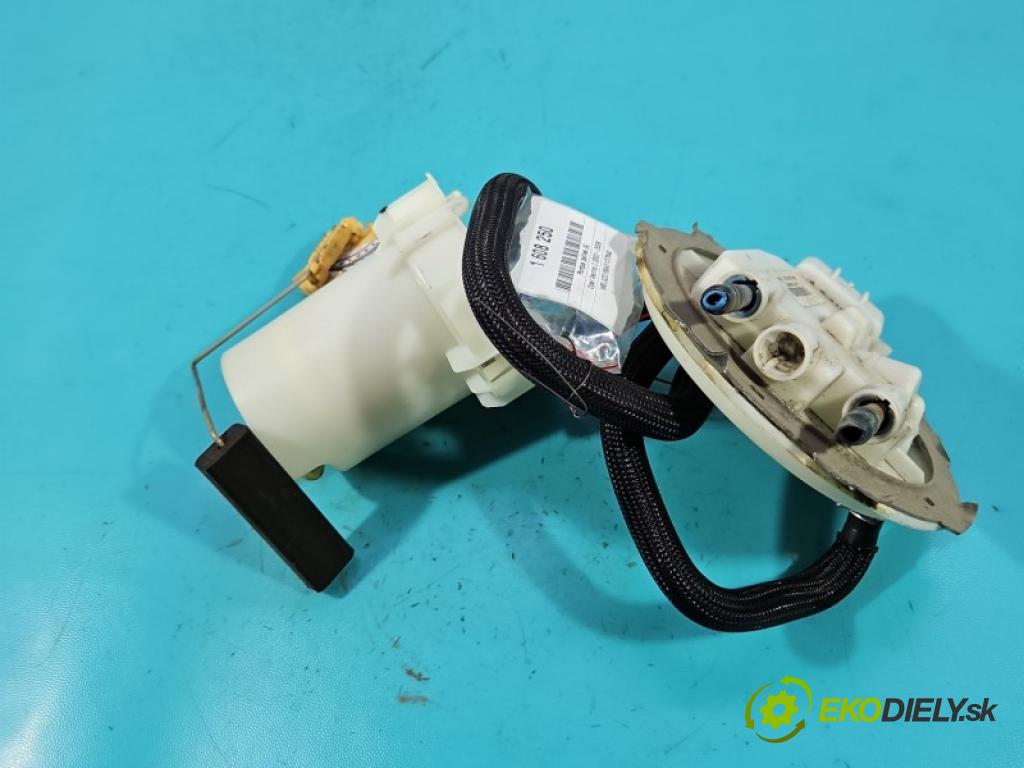 Opel Vectra C 2002-2008 1.8 16V 122 hp manual 90 kW 1796 cm3 4- čerpadlo paliva 228216003027