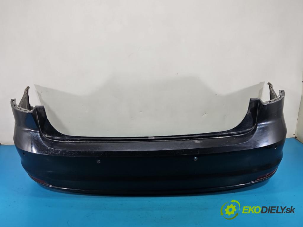 Vw Jetta VI 2010-2018 2.0 tdi 110 hp manual 81 kW 1968 cm3 4- nárazník zadní  (Klika dveří ostatní)