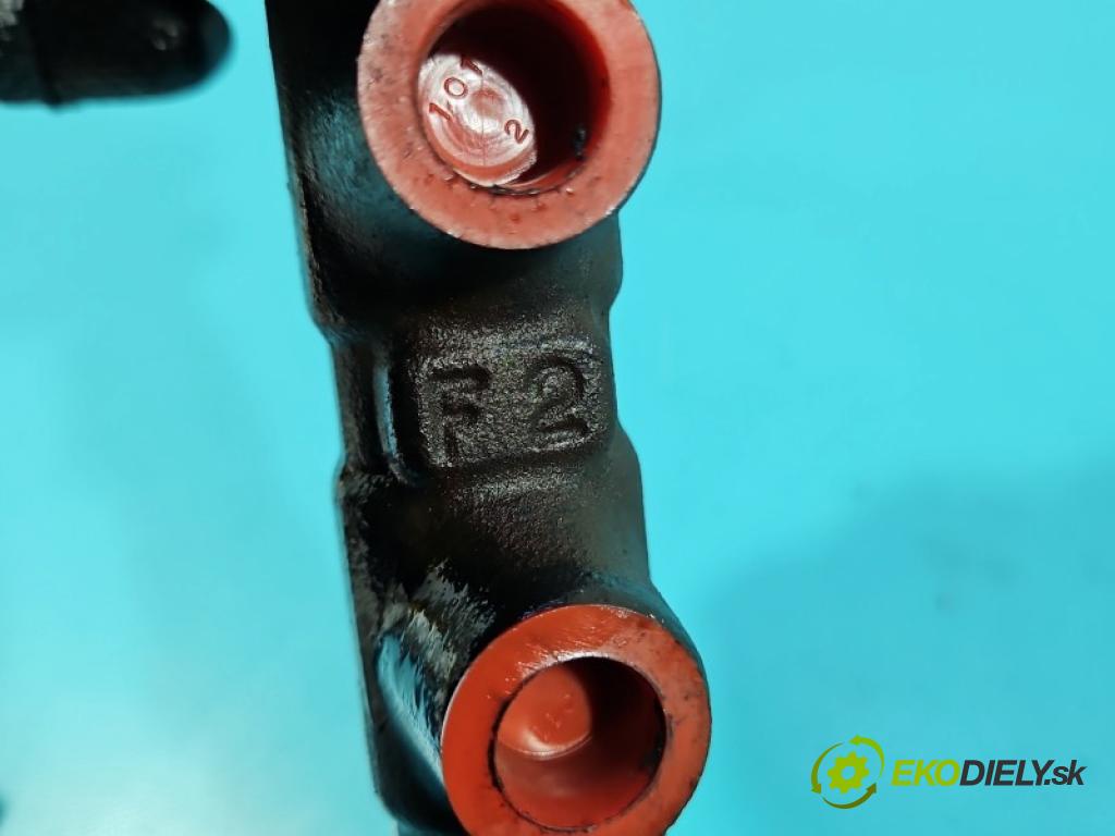Toyota Corolla Verso I 2001-2004 2.0 D4D 90 HP manual 66 kW 1995 cm3 5- lišta vstrekovacia 89458-12020 (Vstrekovacia lišta)
