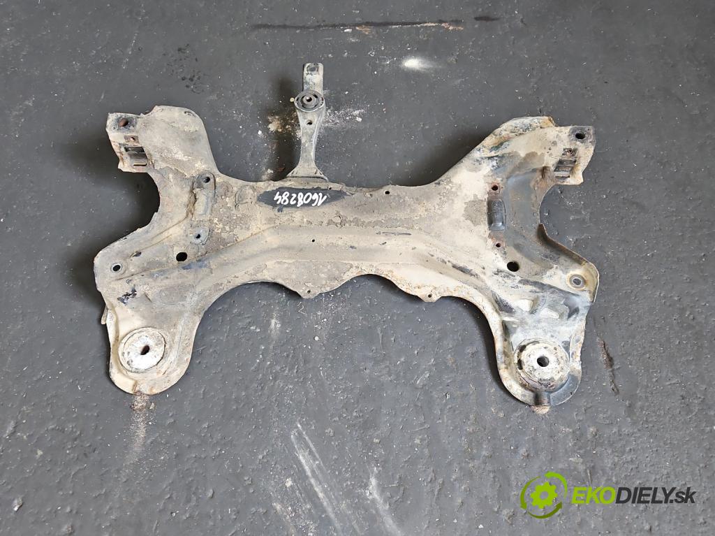 Audi A3 8L 1996-2003 1.6 8V 101 HP manual 74 kW 1595 cm3 5- výstuha motora 