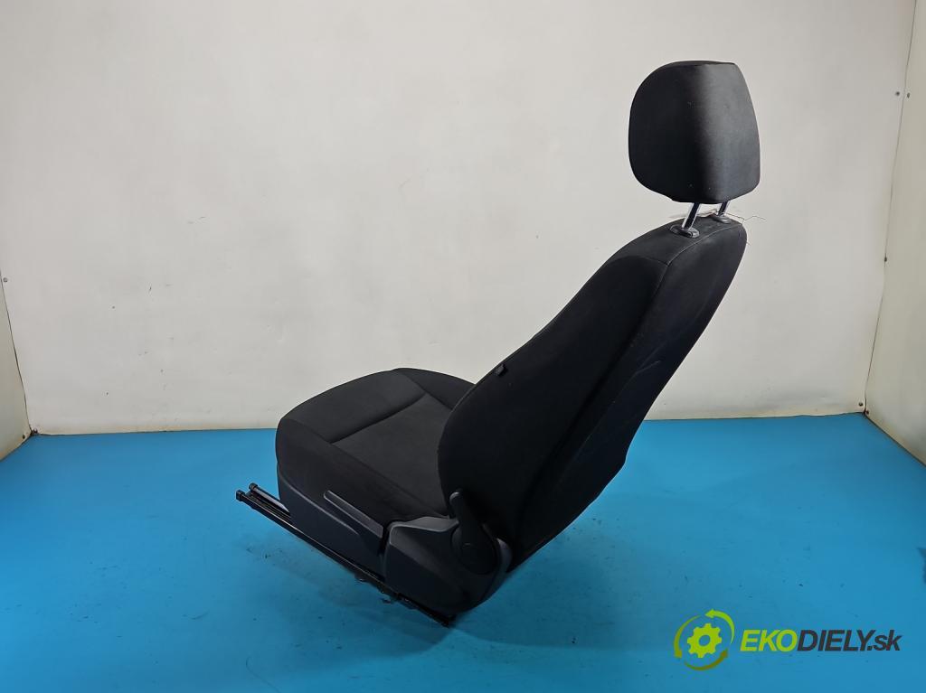 Skoda Rapid 2012-2019 1.4 tdi 90 HP manual 66 kW 1422 cm3 5- Sedačka ľavý (Sedadlo)