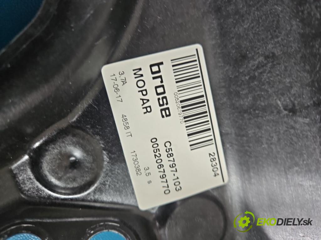 Fiat 500x 1.6 110 HP manual 81 kW 1598 cm3 5- mechanizmus okna predné pravý