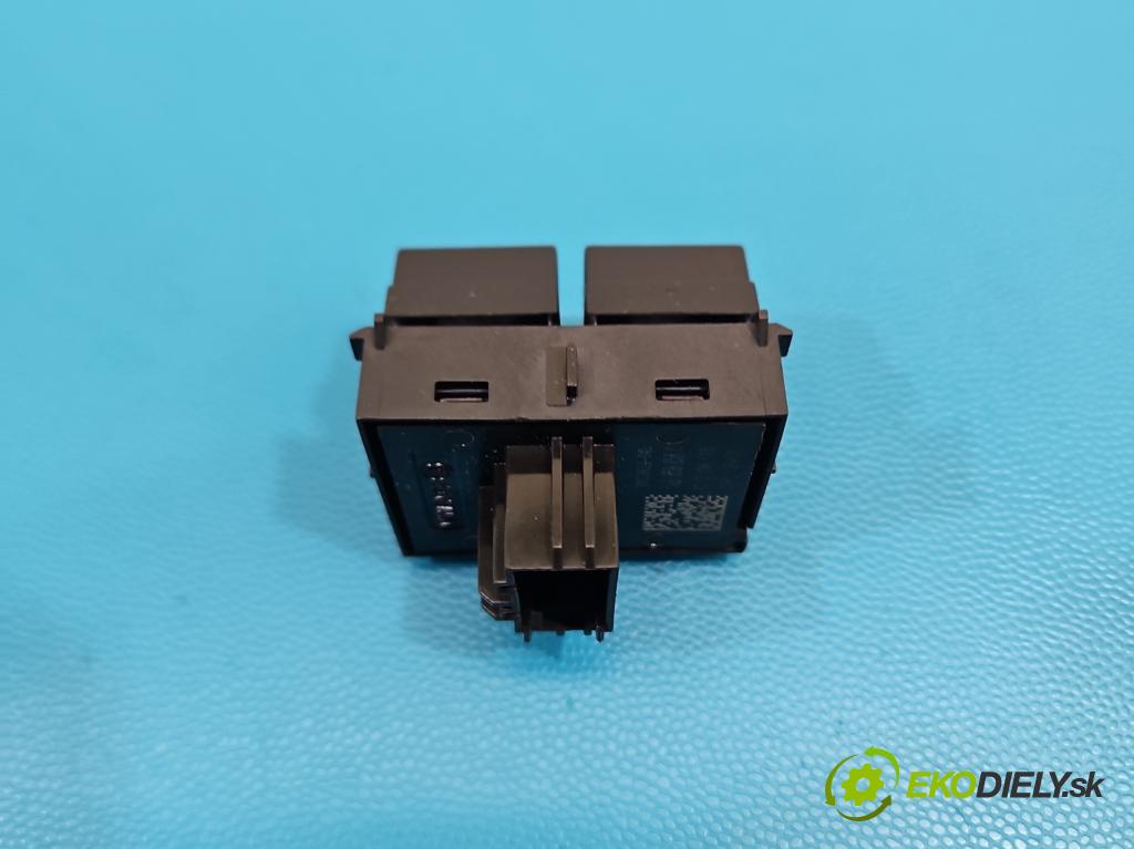 Skoda Rapid 2012-2019 1.4 tdi 90 HP manual 66 kW 1422 cm3 5- prepínač okien spätných zrkadiel 5JB959858C