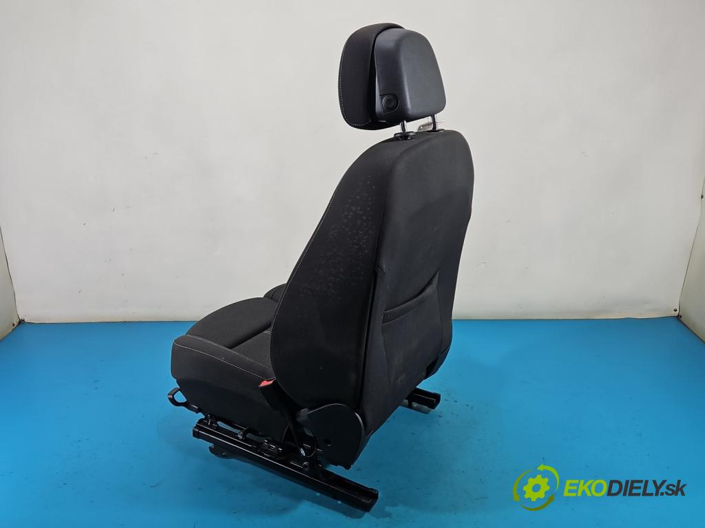 Opel Zafira C 2012-2019 Tourer 2.0 cdti B20DTH: 170 HP manual 125 kW 1956 cm3 5- Sedačka pravý  (Sedadlo)