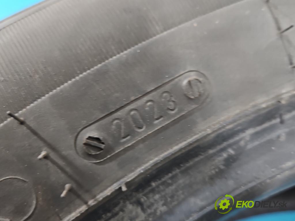 Mitsubishi Outlander III 2012-2022 2.0 16V 150 hp automatic 110 kW 1998 cm3 5- pneumatiky: Zima 1