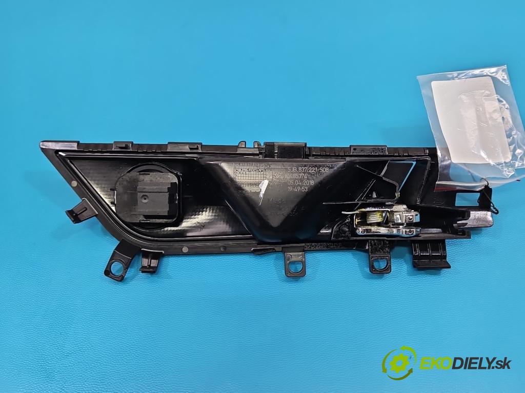Skoda Rapid 2012-2019 1.4 tdi 90 HP manual 66 kW 1422 cm3 5- rukoväť uvnitř: predné ľavé 5JB837221