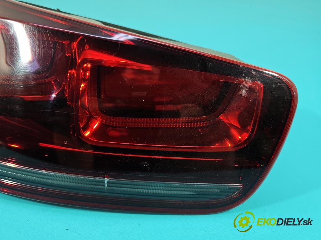 Citroen C4 Picasso II 2013-2019 1.6 hdi 109 HP manual 80 kW 1560 cm3 5- svetlo / reflektor zadné ľavé blatník