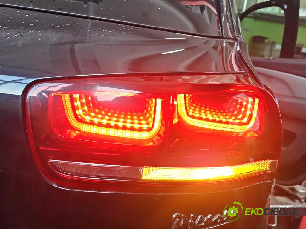 Citroen C4 Picasso II 2013-2019 1.6 hdi 109 HP manual 80 kW 1560 cm3 5- svetlo / reflektor zadné pravé  (Kľučka dverí ostatné)