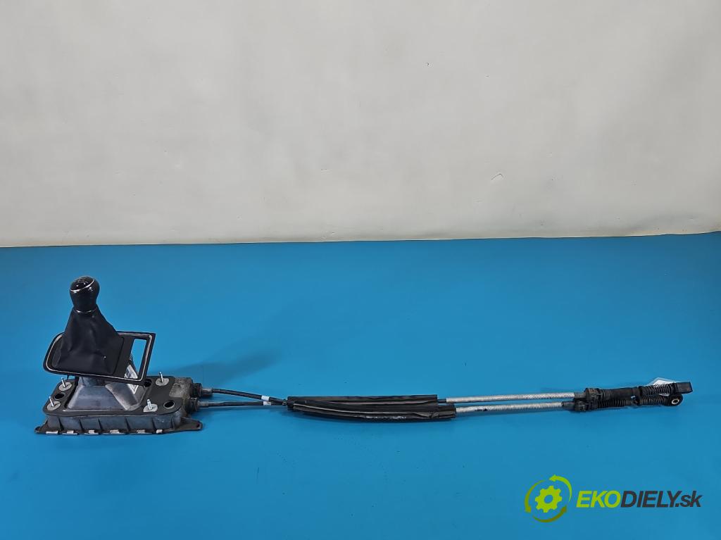 Vw Jetta VI 2010-2018 2.0 tdi 110 hp manual 81 kW 1968 cm3 4- kulisa změny stupňová 1K0711049CA (Řadicí páka (kulisa) )