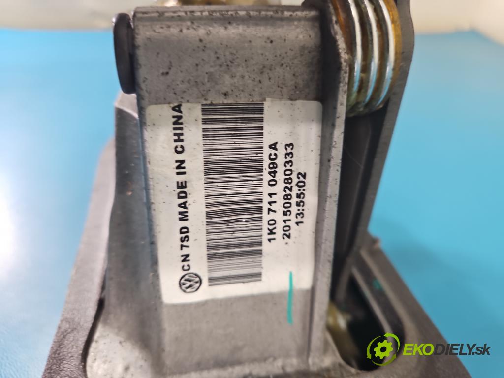 Vw Jetta VI 2010-2018 2.0 tdi 110 hp manual 81 kW 1968 cm3 4- kulisa změny stupňová 1K0711049CA (Řadicí páka (kulisa) )