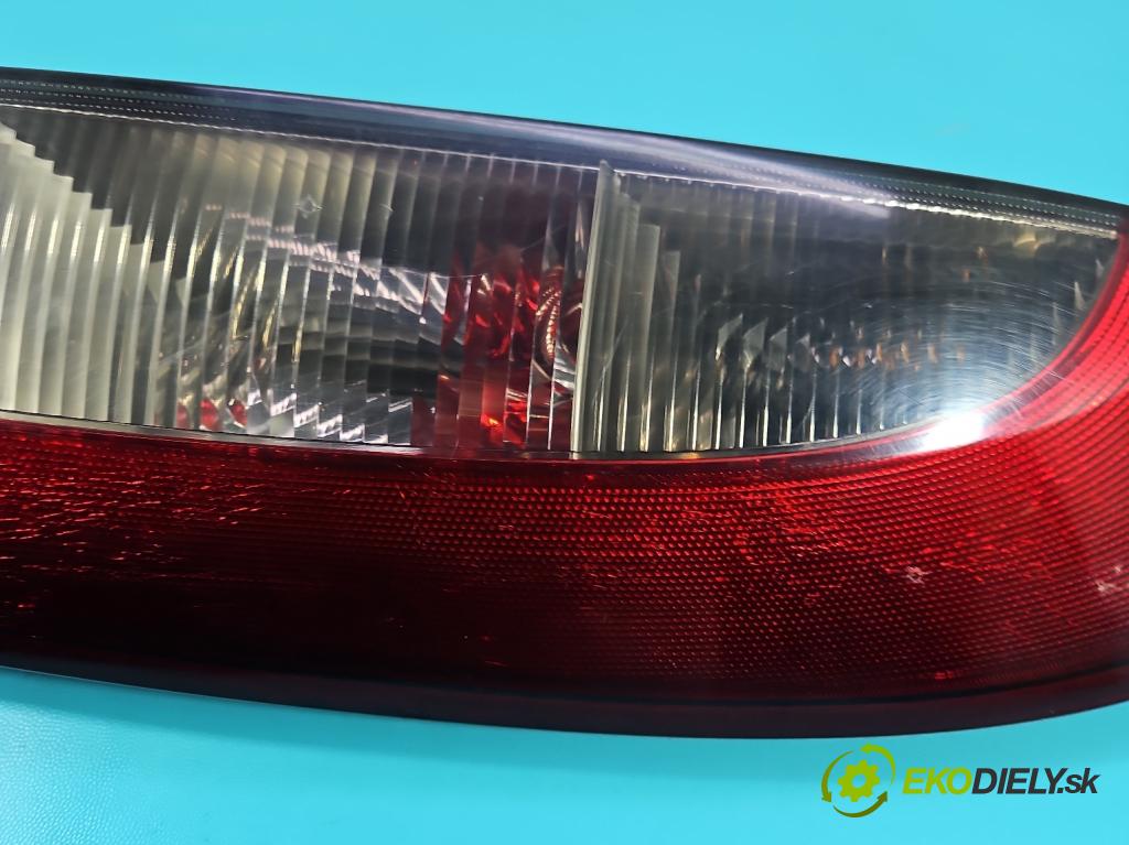 Opel Corsa C 2000-2006 1.0 12V 58 HP manual 43 kW 973 cm3 5- svetlo / reflektor zadné pravé 09114337 (Kľučka dverí ostatné)