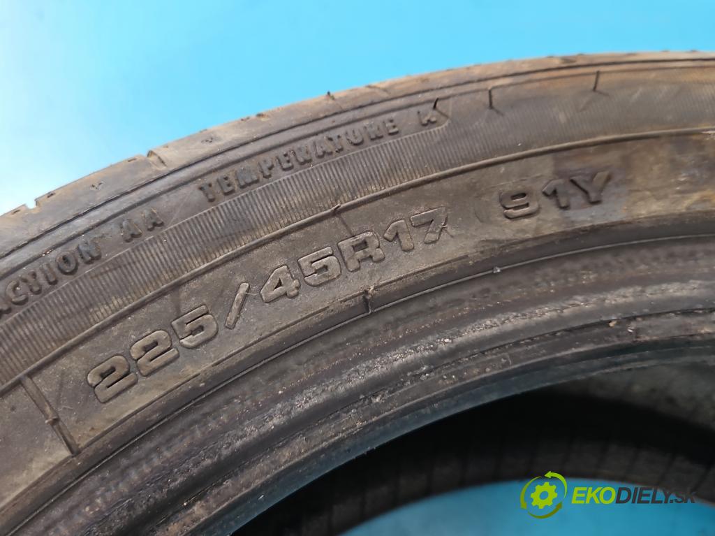 Audi A3 8P 2003-2012 1.9 tdi 105 hp manual 77 kW 1896 cm3 5- pneumatiky: letní para