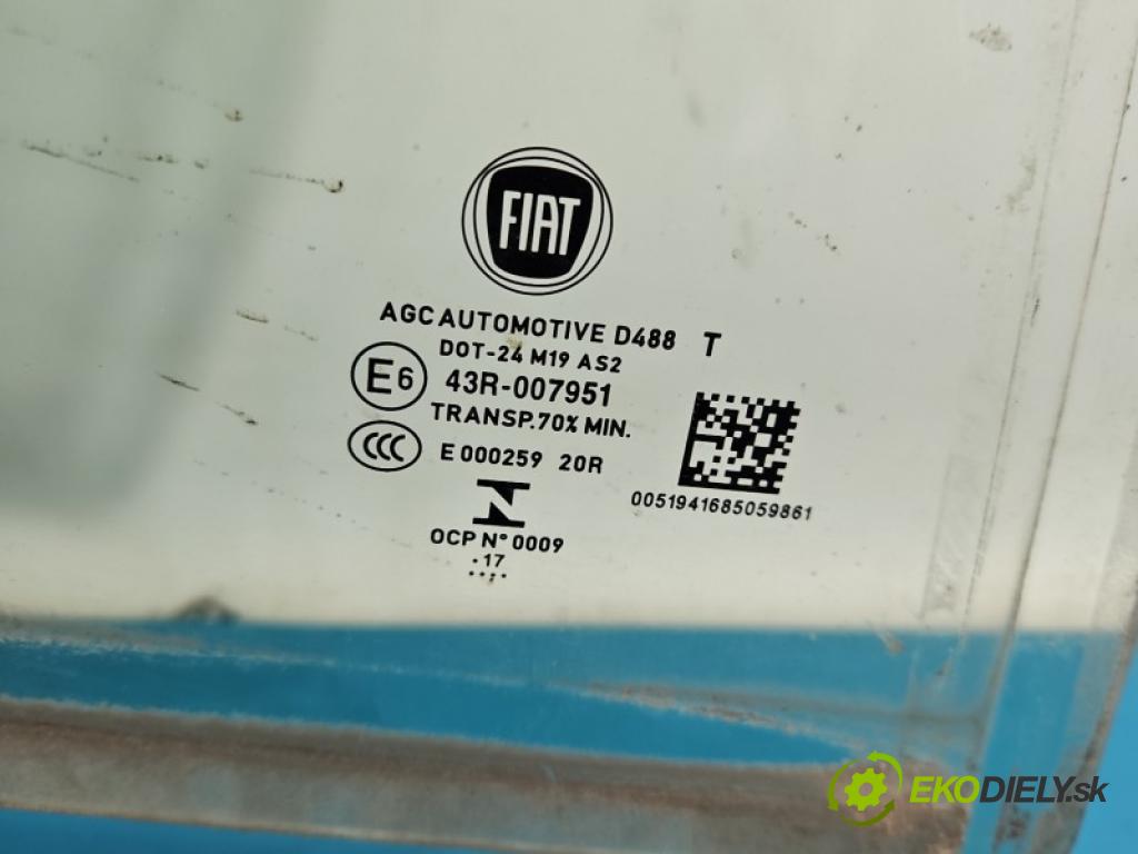 Fiat 500x 1.6 110 HP manual 81 kW 1598 cm3 5- sklo dvere zadné pravé