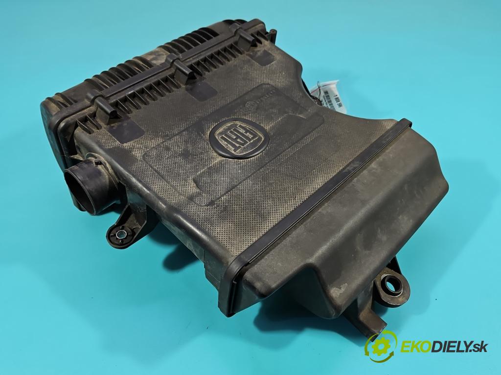 Fiat Tipo II 2015- 1.4 16V 95 hp manual 70 kW 1368 cm3 4- obal filtra vzduchu 51890357 (Kryt vzduchového filtru)