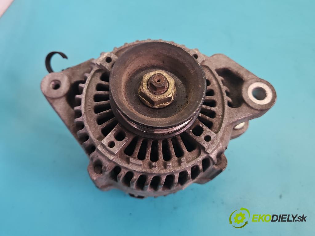 Toyota Yaris verso 1.3 vvti 86 hp manual 63 kW 1299 cm3 5- Alternator 27060-21020 (Alternátor)