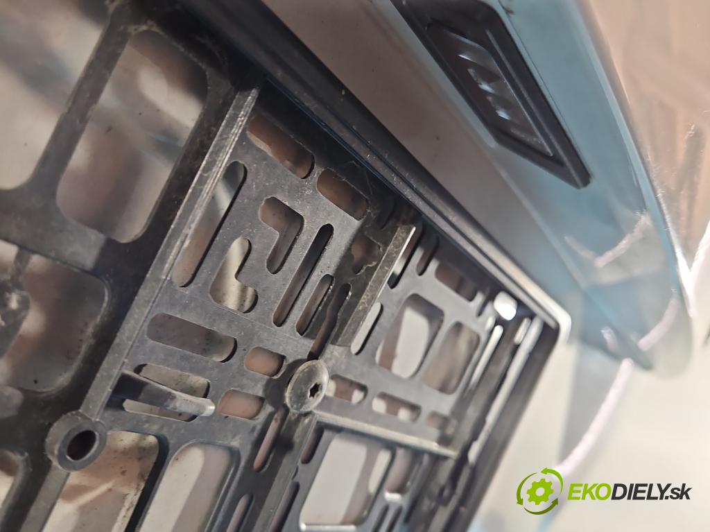 Skoda Rapid 2012-2019 1.4 tdi 90 HP manual 66 kW 1422 cm3 5- zadna kufor (Kapota zadná (kufor))