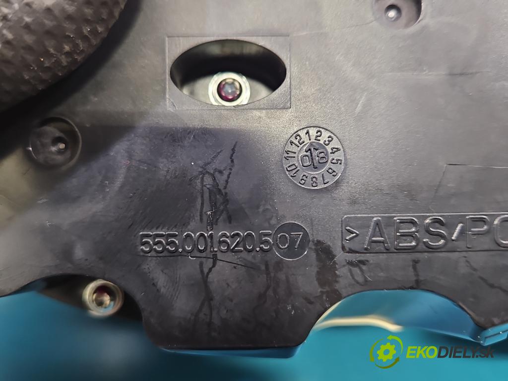 Audi A4 B8 2007-2015 3.2 V6 FSI 265KM automatic 195 kW 3197 cm3 4- prístrojovka/ budíky 8K0920930G (Prístrojová doska)