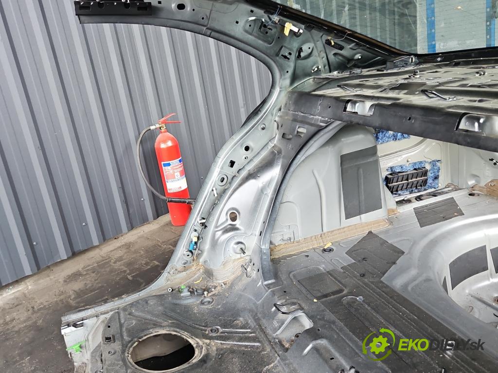 Vw Jetta VI 2010-2018 2.0 tdi 110 HP manual 81 kW 1968 cm3 4- blatník zadné pravý