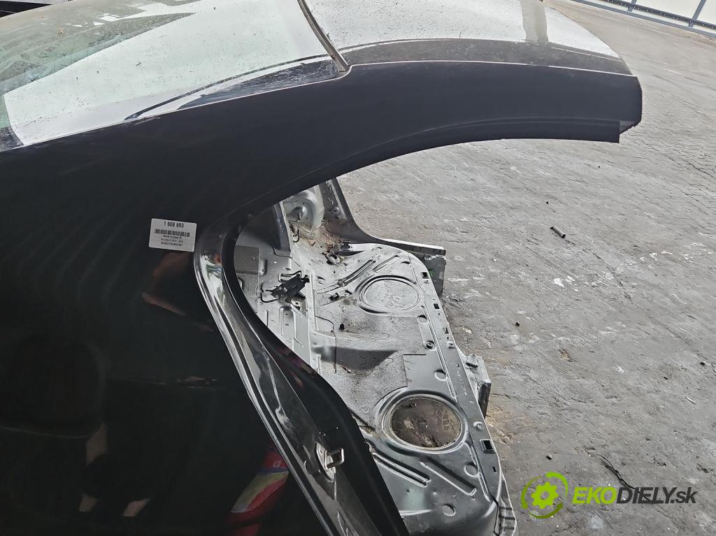 Vw Jetta VI 2010-2018 2.0 tdi 110 HP manual 81 kW 1968 cm3 4- blatník zadné pravý