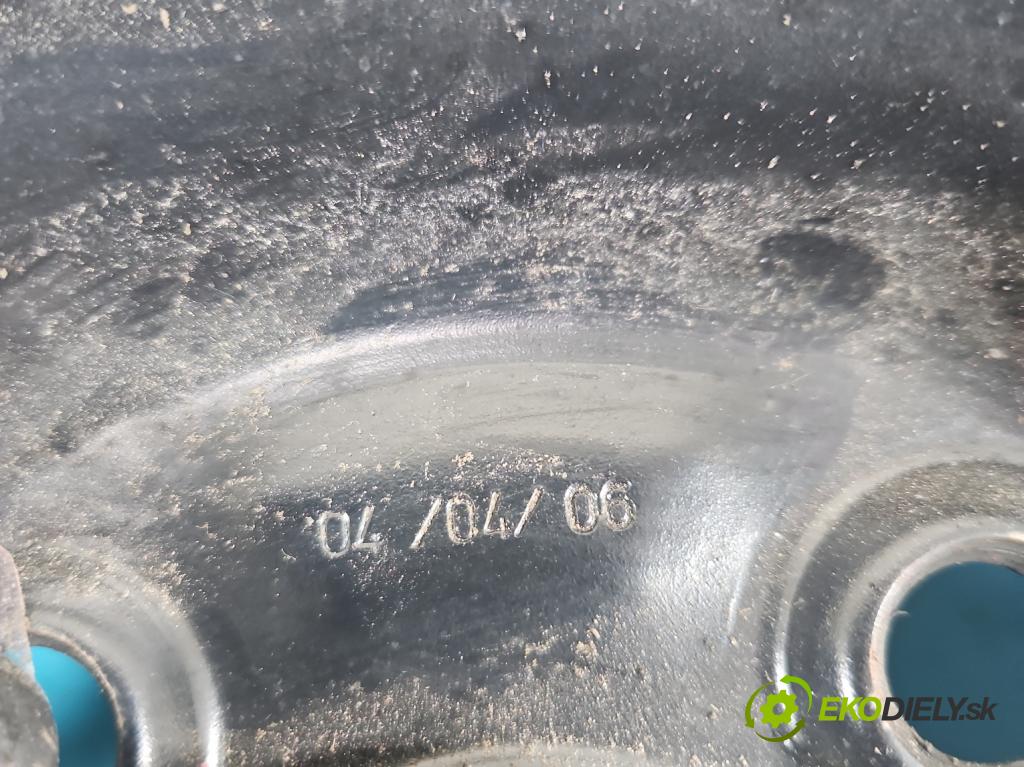 Suzuki Ignis 1.3 16V 93KM manual 68.6 kW 1328 cm3 5- kolo náhradní 14"