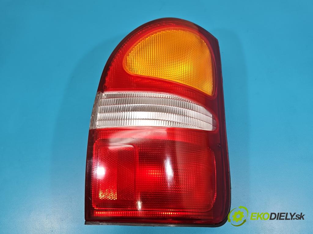 Kia Pregio 2.7 td 82 HP manual 60 kW 2665 cm3 5- svetlo / reflektor zadné pravé  (Kľučka dverí ostatné)