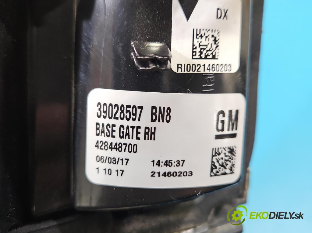Opel Zafira C 2012-2019 Tourer 2.0 cdti 170 HP manual 125 kW 1956 cm3 5- svetlo / reflektor zadné pravé 39028597 (Kľučka dverí ostatné)