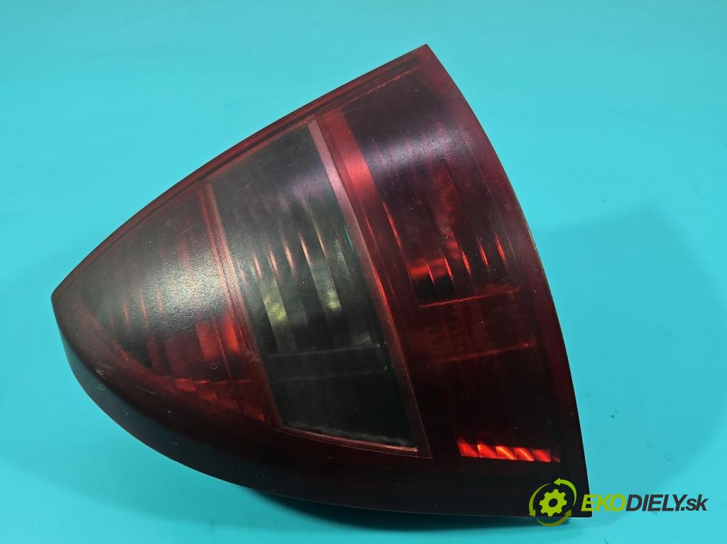Citroen C5 I 2001-2008 3.0 V6 207 HP automatic 152 kW 2946 cm3 5- svetlo / reflektor zadné ľavé 89032697 (Kľučka dverí ostatné)