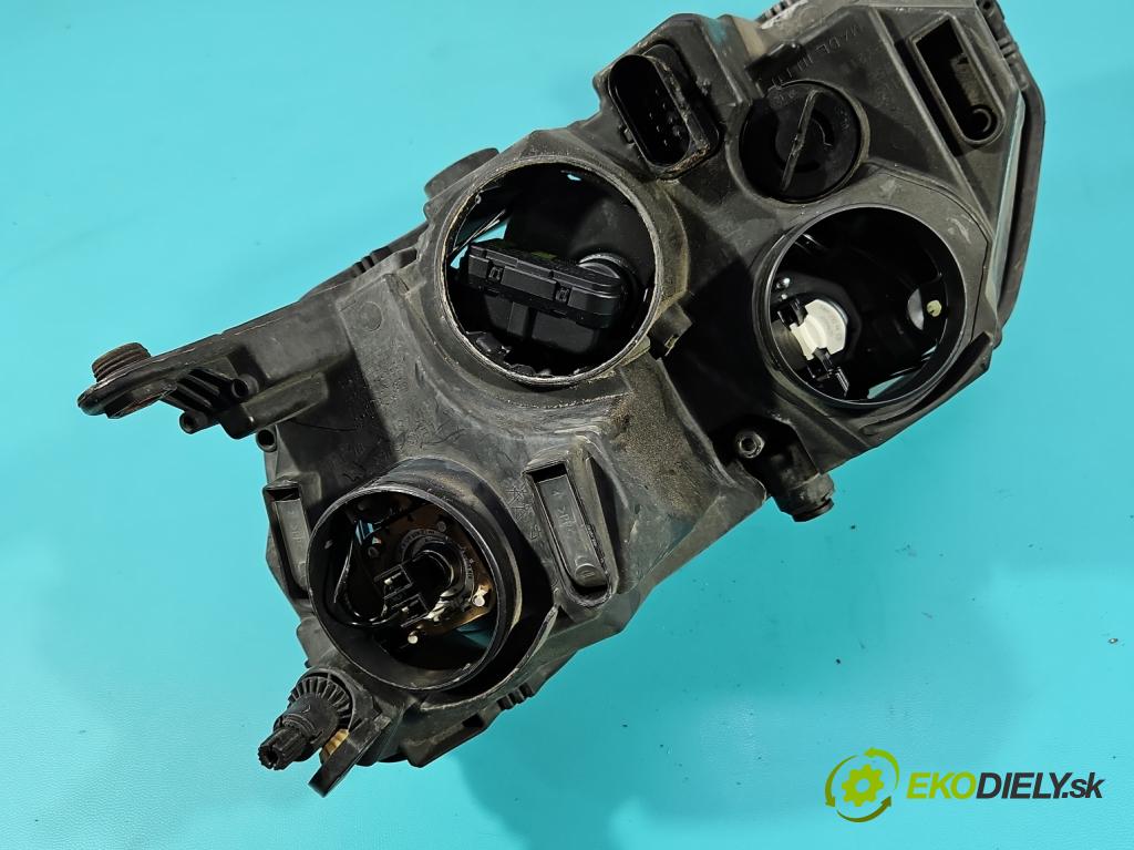 Skoda Rapid 2012-2019 1.4 tdi 90 HP manual 66 kW 1422 cm3 5- Reflektor: pravý 5JB941016 (Svetlo predné pravé)
