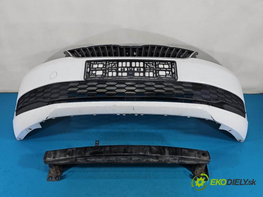 Skoda Rapid 2012-2019 1.4 tdi 90 hp manual 66 kW 1422 cm3 5- nárazník přední 5JA807221 (Klika dveří ostatní)