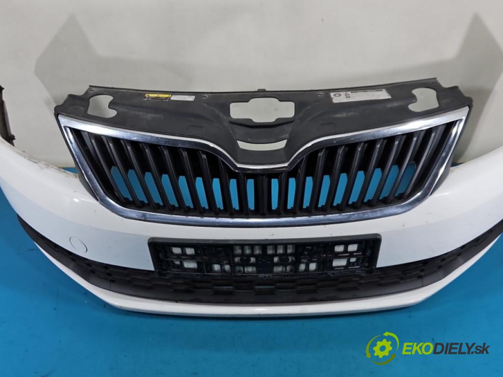 Skoda Rapid 2012-2019 1.4 tdi 90 hp manual 66 kW 1422 cm3 5- nárazník přední 5JA807221 (Klika dveří ostatní)
