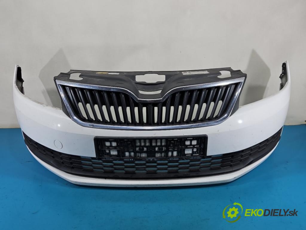 Skoda Rapid 2012-2019 1.4 tdi 90 hp manual 66 kW 1422 cm3 5- nárazník přední 5JA807221 (Klika dveří ostatní)