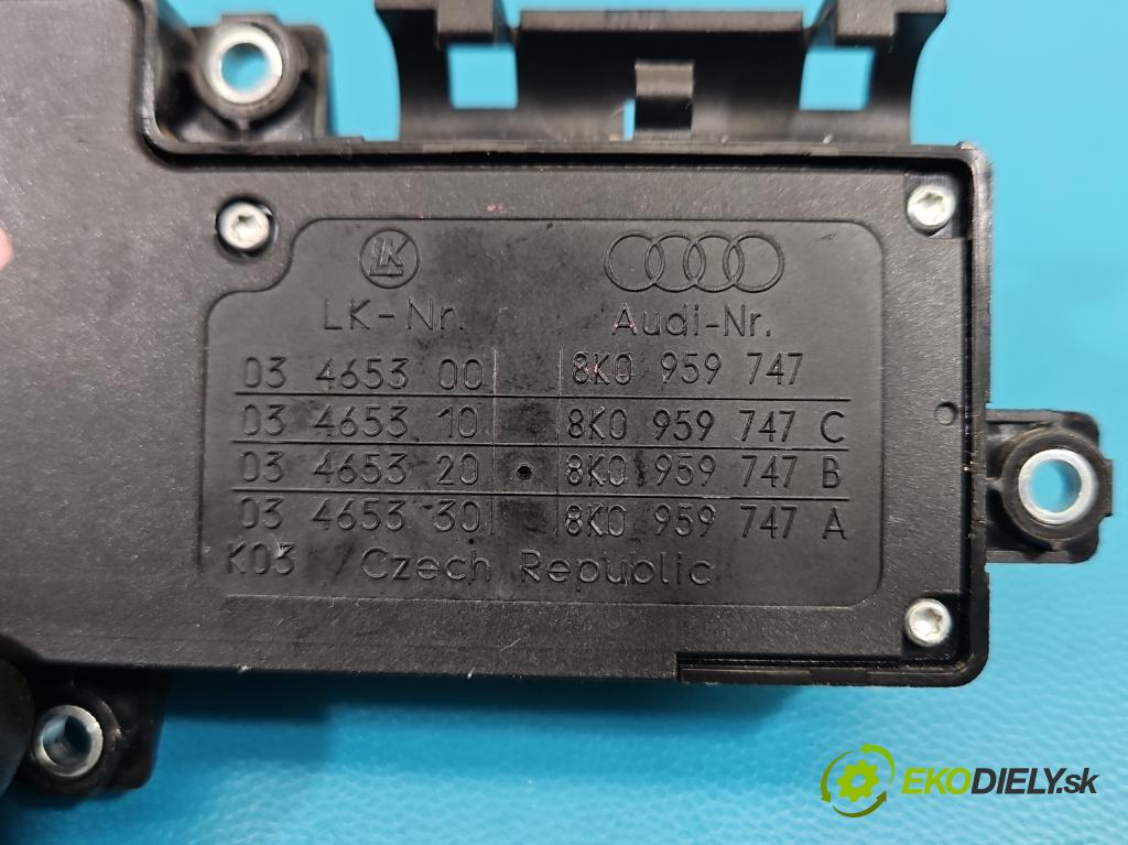 Audi A4 B8 2007-2015 3.2 V6 FSI 265KM automatic 195 kW 3197 cm3 4- prepínač ostatné 8K0959747