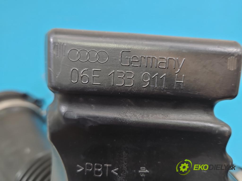 Audi A4 B8 2007-2015 3.2 V6 FSI 265KM automatic 195 kW 3197 cm3 4- Trubka: 06E129627S