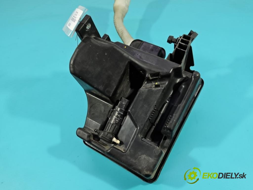 Skoda Rapid 2012-2019 1.4 tdi 90 HP manual 66 kW 1422 cm3 5- nádržka tekutina: ostrekovačov 6R0955453D
