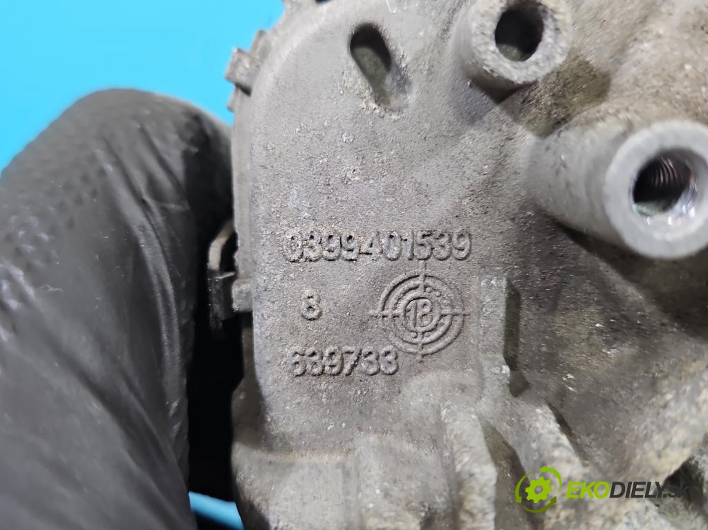Fiat 500x 1.6 16V 110 HP manual 81 kW 1598 cm3 5- motor stieračov predné 0390243562