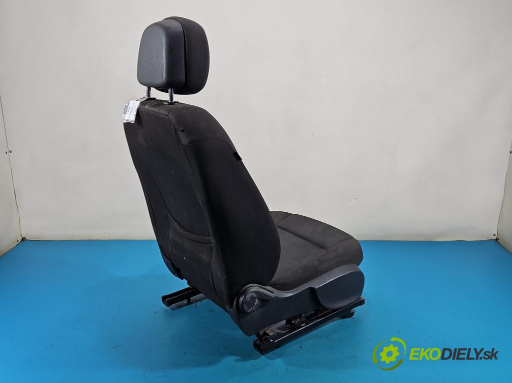 Opel Meriva B 2010-2017 1.7 CDTI A17DTS: 110 HP manual 81 kW 1686 cm3 5- Sedačka pravý  (Sedadlo)