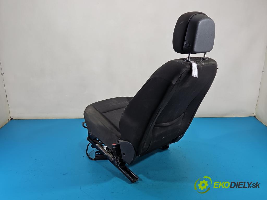 Opel Meriva B 2010-2017 1.7 CDTI A17DTS: 110 HP manual 81 kW 1686 cm3 5- Sedačka pravý  (Sedadlo)