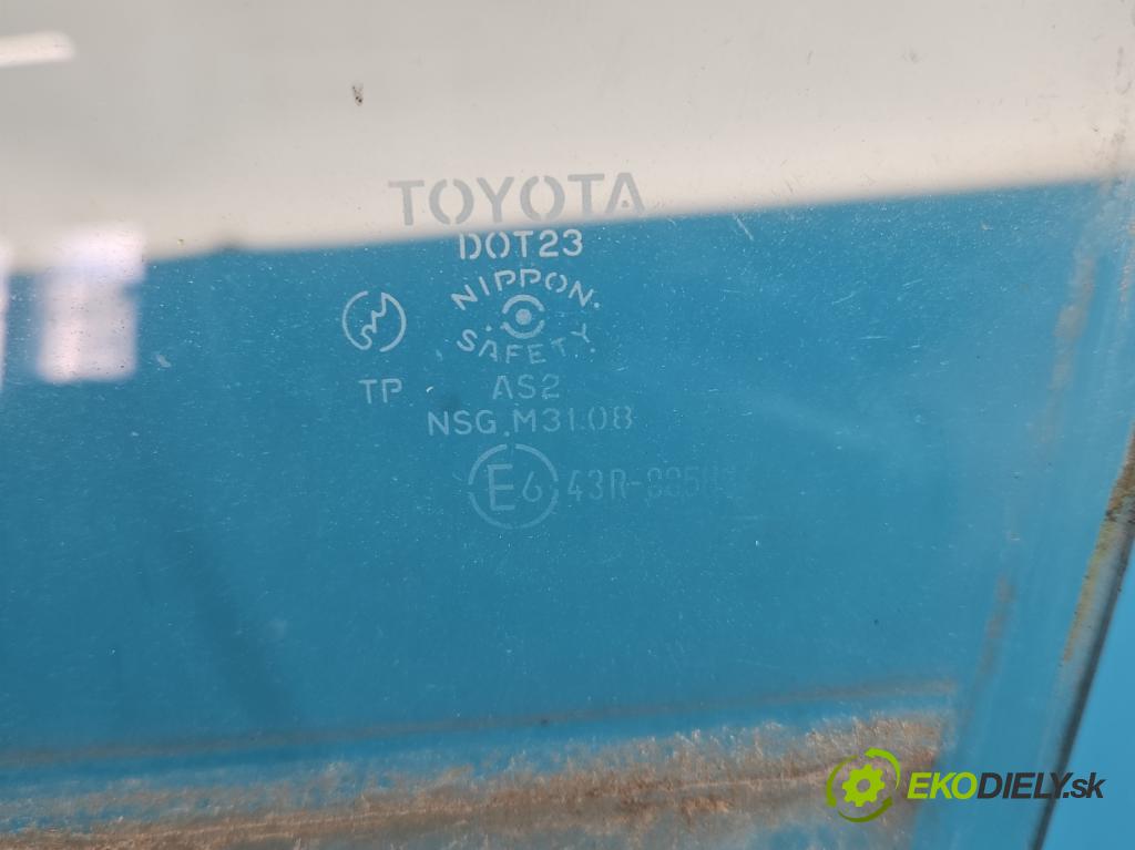 Toyota Yaris I 1999-2005 1.4 D4D 75 hp manual 55 kW 1364 cm3 5- sklo dveře přední levé