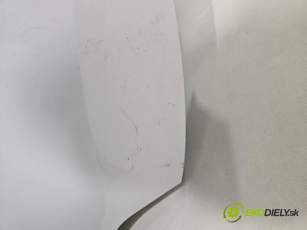 Skoda Rapid 2012-2019 1.4 tdi 90 hp manual 66 kW 1422 cm3 5- nárazník zadní  (Klika dveří ostatní)