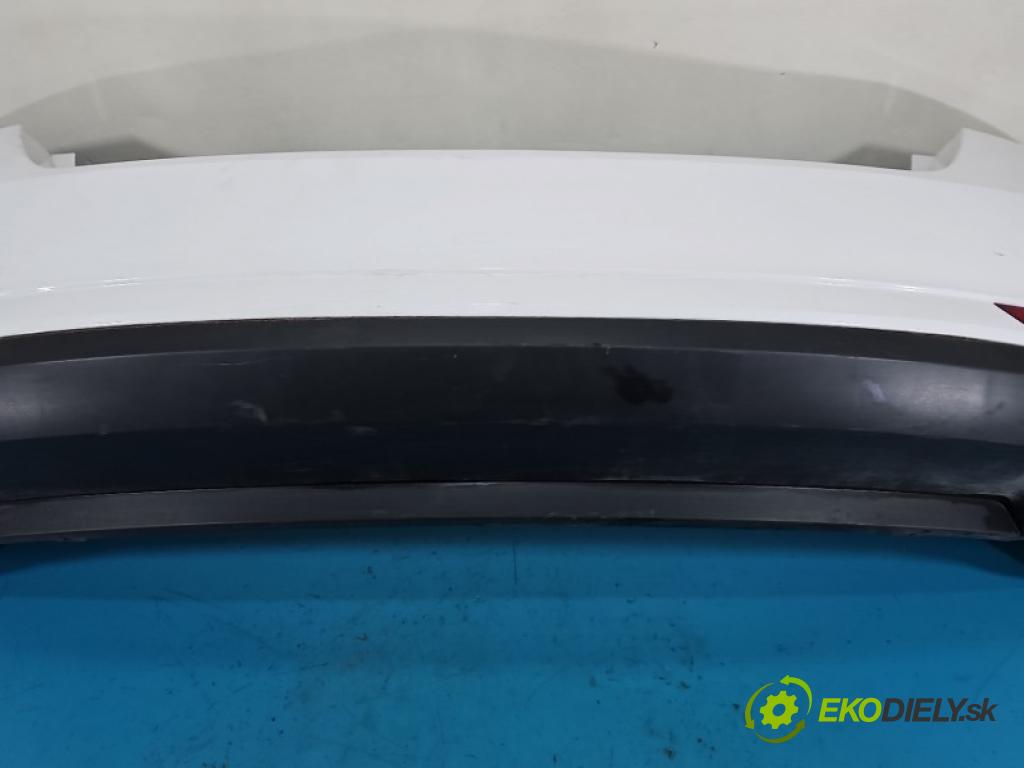 Skoda Rapid 2012-2019 1.4 tdi 90 hp manual 66 kW 1422 cm3 5- nárazník zadní  (Klika dveří ostatní)