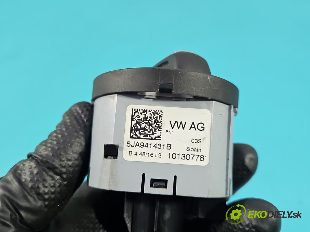 Skoda Rapid 2012-2019 1.4 tdi 90 HP manual 66 kW 1422 cm3 5- prepínač světla: na doska: 5JA941431B
