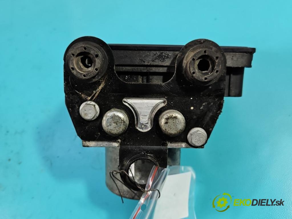Skoda Rapid 2012-2019 1.4 tdi 90 HP manual 66 kW 1422 cm3 5- čerpadlo abs 6R0614517CH (Pumpa ABS)