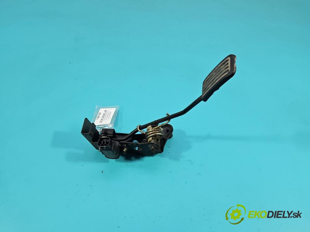Toyota Yaris I 1999-2005 1.4 D4D 75 HP manual 55 kW 1364 cm3 5- pedal plyn potenciometr: 78010-52020