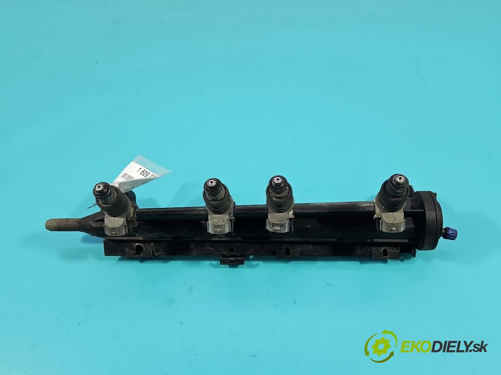 Seat Toledo III 2004-2009 1.6 8V 102 HP manual 75 kW 1595 cm3 5- vstrek benzín 06A133317AC